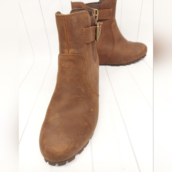 Merrell Leather Wedge Booties - Picture 7 of 12